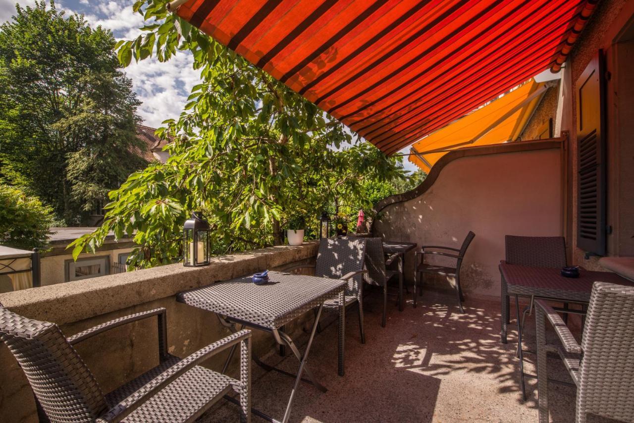 Max Aviation Villa & Apartments Bern Kültér fotó