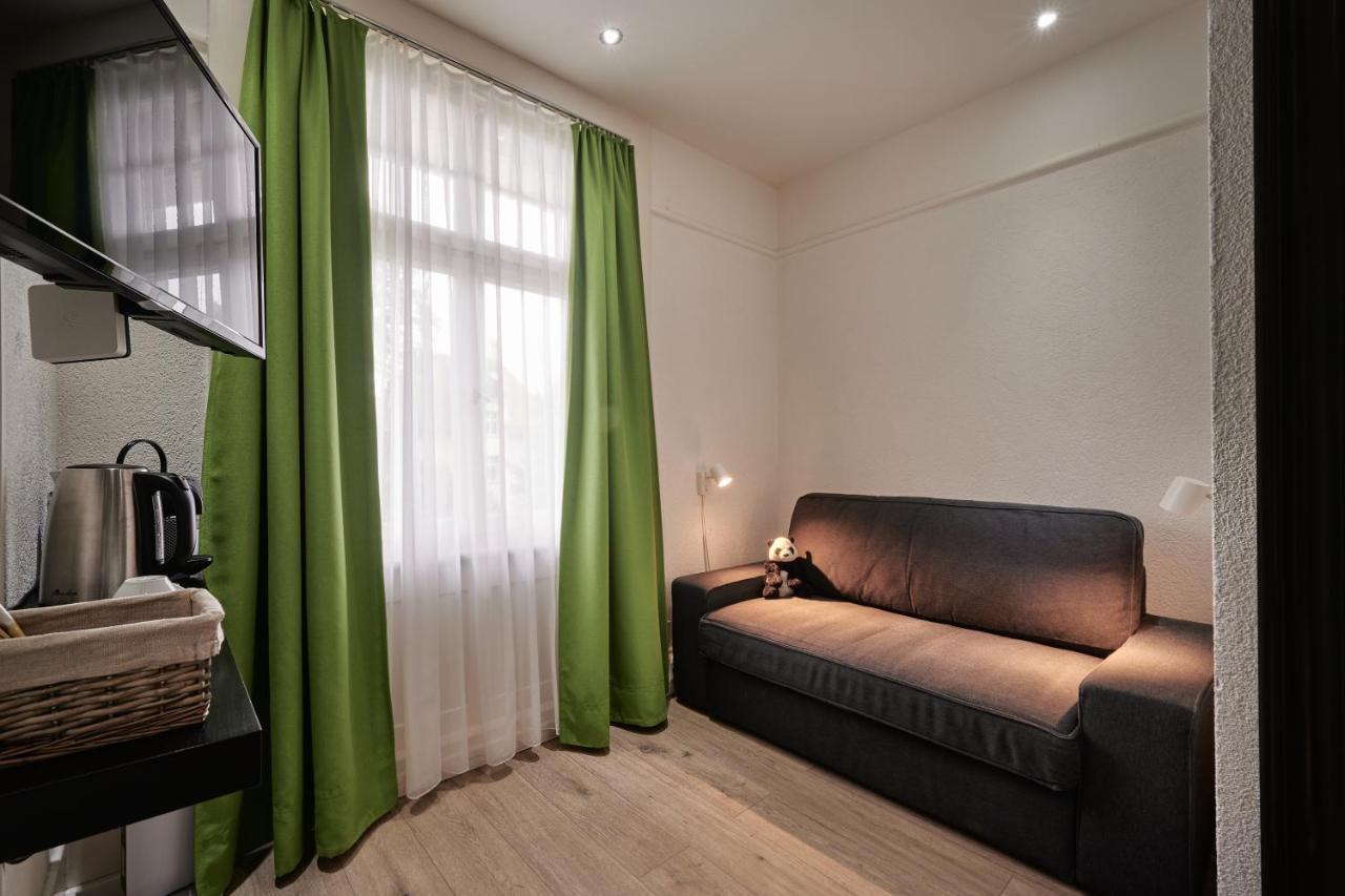 Max Aviation Villa & Apartments Bern Kültér fotó