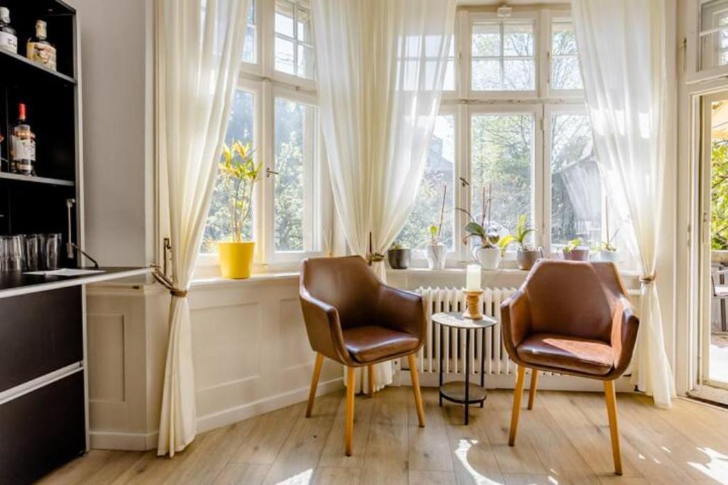 Max Aviation Villa & Apartments Bern Kültér fotó