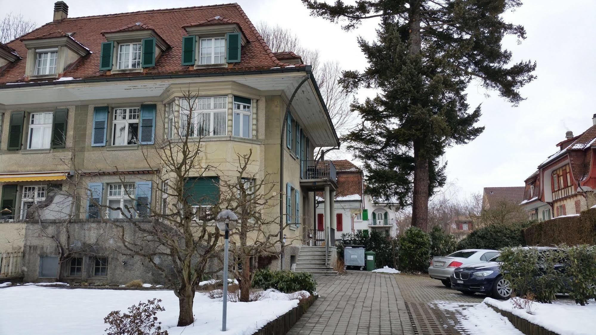 Max Aviation Villa & Apartments Bern Kültér fotó