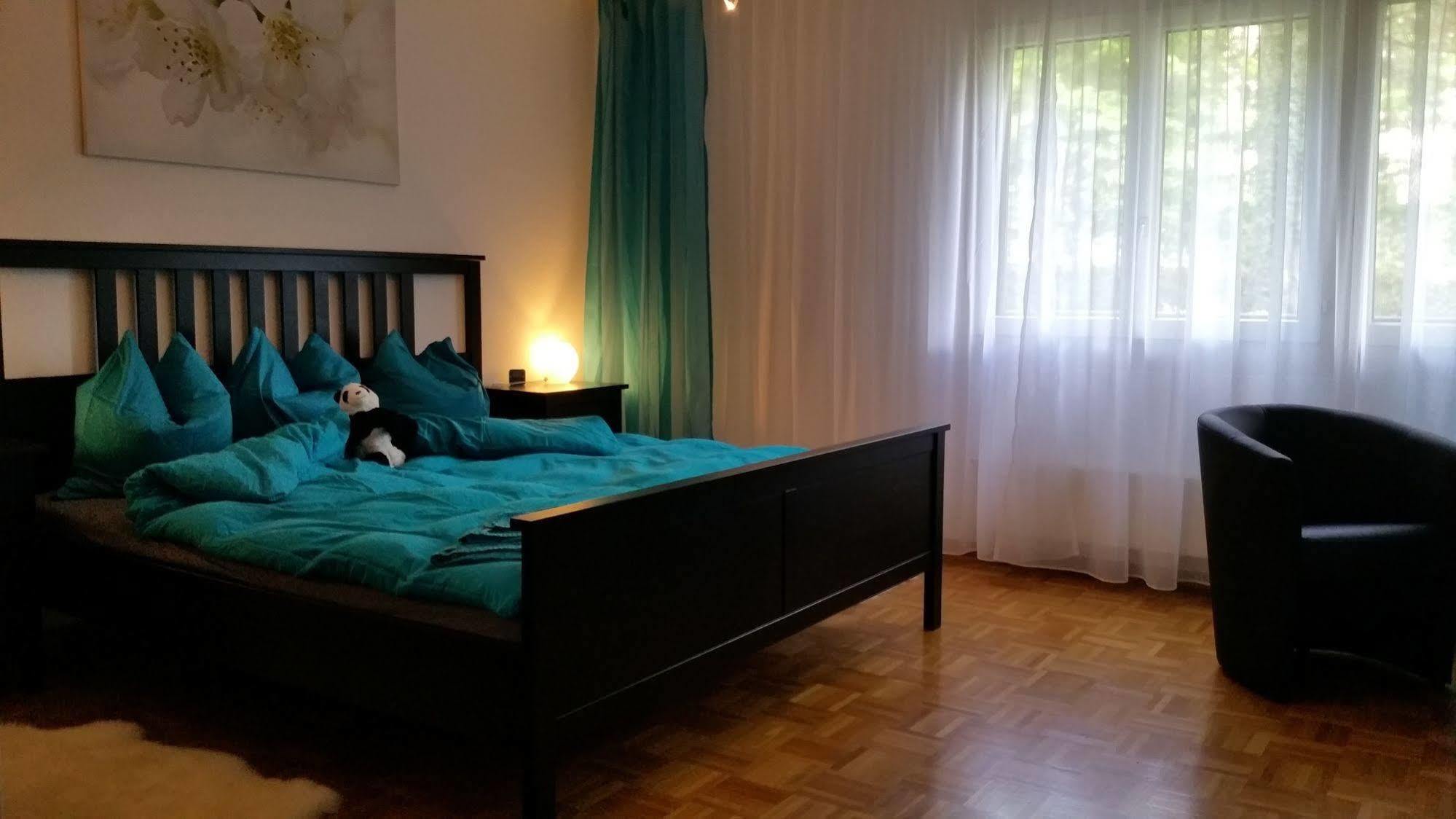 Max Aviation Villa & Apartments Bern Kültér fotó